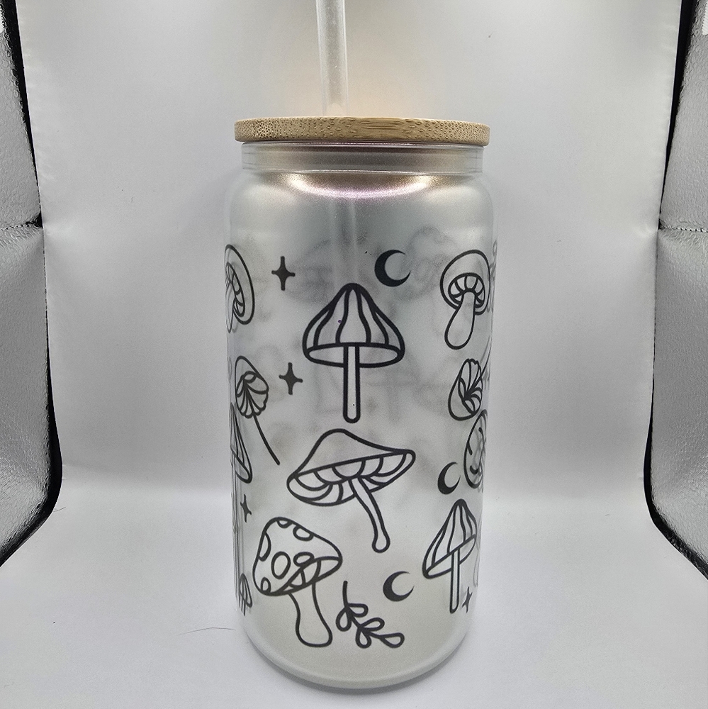 Irridescent Mushrooms Glass Tumbler Includes Lid & Straw